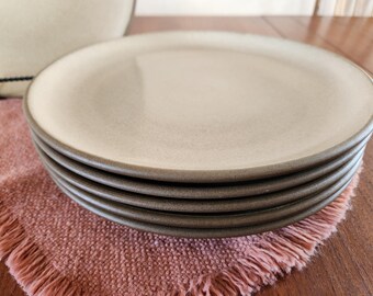 Heath Ceramics Sand/nutmeg Coupe Dinner Plate - Etsy