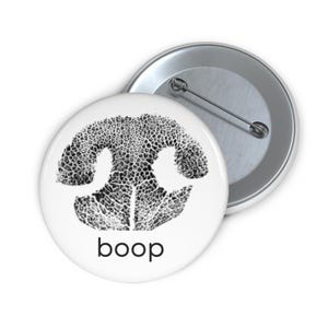 Hund Nase Boop Pin, niedlicher Hund Knopf Abzeichen, Haustier Nase Druck Metall Pinback, Geschenk für Hundeliebhaber, lustiges Hund Accessoire für Rucksack, Tasche, Jacke