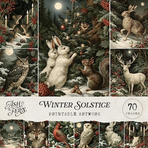 Può includere: Una collezione digitale di 70 opere d'arte stampabili intitolata Winter Solstice di Ash & Fern, con illustrazioni di animali del bosco come conigli, scoiattoli, gufi, cervi e lupi in foreste innevate con bacche rosse e candele.