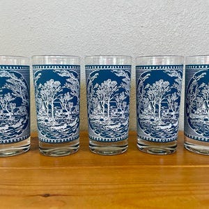 Vintage Currier & Ives blue and white drinking glasses