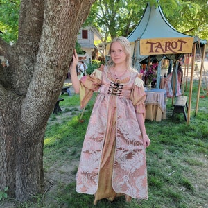 Juliet Dress, Renaissance Dress, Italian Renaissance Dress, Blush