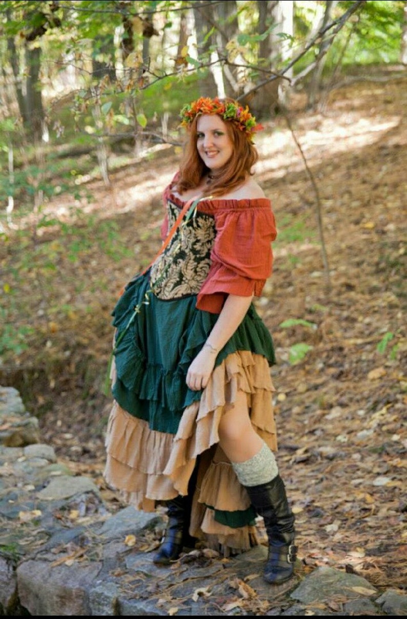 Green and Tan Leaf Steel Boned Corset Costume, Steampunk, Renaissance Festival, Ren Fair, Autumn, Fall, Green Lady, Forest, Victorian image 3