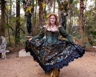 Royal Green Saloon Skirt; full circle skirt