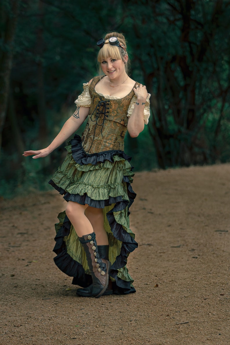 Tinkerbell, Steampunk Tinkerbell, Costume, Cosplay, Renaissance Costume, Corset, Disney-Inspired Tinkerbell Cosplay image 3