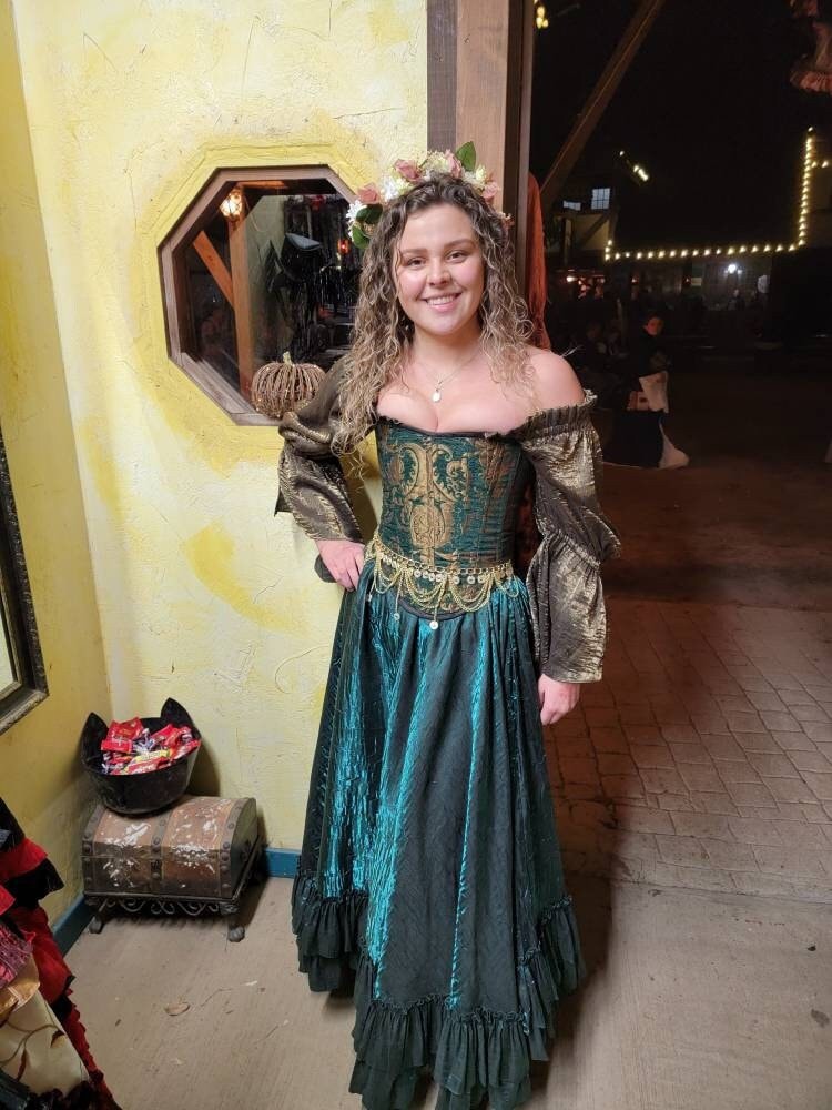 Renaissance Green and Gold Corset, Victorian, Renaissance Festival, Fairy, Ren Fair, Costume, Steel Boned Corset, Fairy, Pirate - Etsy Renaissance Green and Gold Corset, Victorian, Renaissance Festival, Fairy, Ren Fair, Costume, Steel Boned Corset, Fairy, Pirate - Etsy
