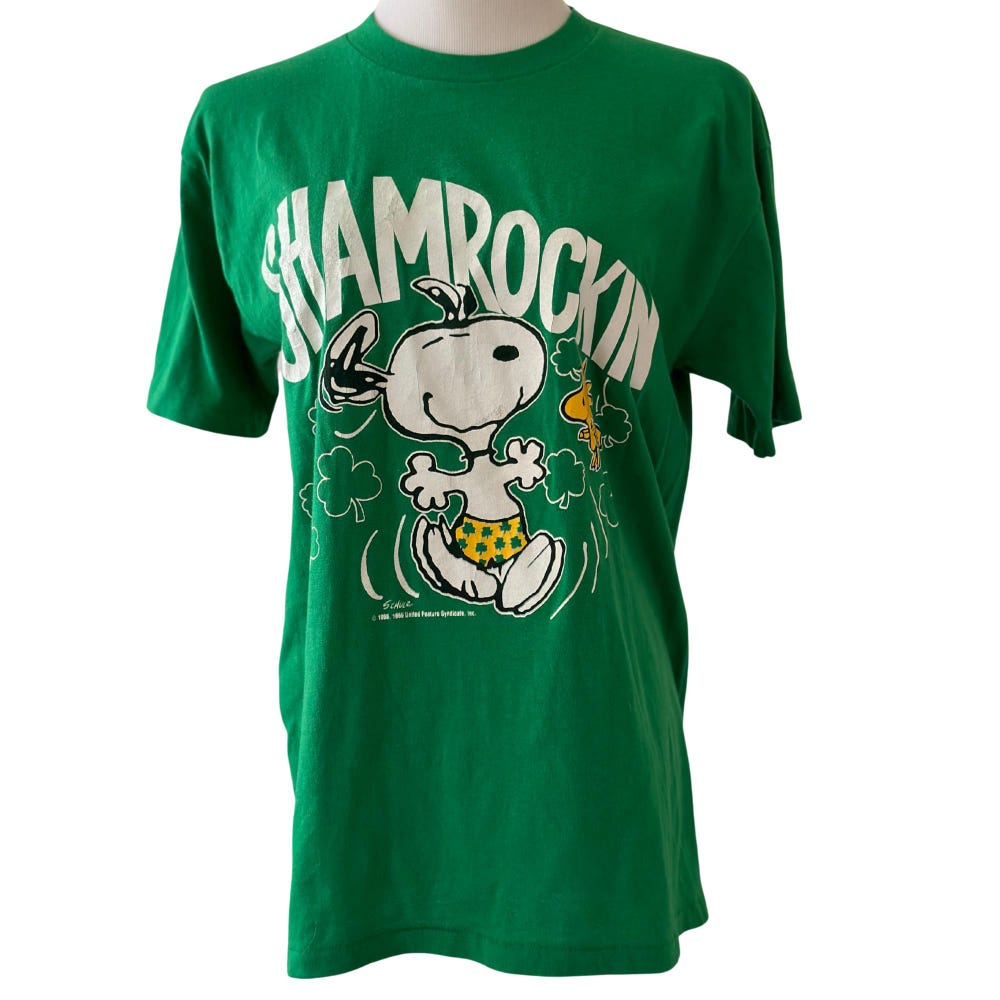 Shamrockin Snoopy T Shirt/Vintage 1980S/Kelly Green/Rare Peakteedesigns
