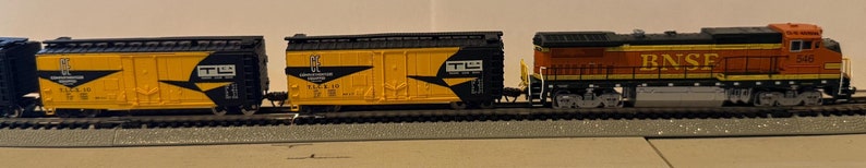Atlas N Scale D8-40BW W/dcc Decoder and 5 Tlcx Unit Train Upgraded With ...