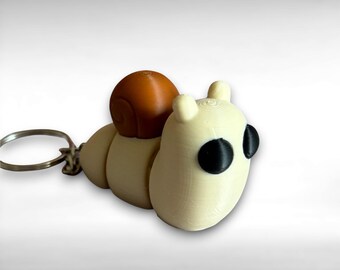 Snail Keychain - Articulated Fidget Accessory