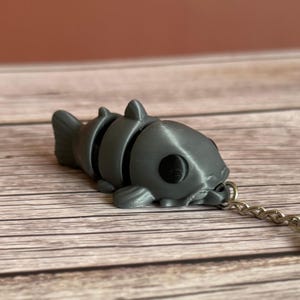 Articulated Catfish 3D Printed Keychain – Movable Fish Charm, Unique Aquatic Gift, Fun Fidget Toy, Fishing Lover Accessory