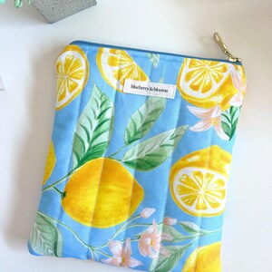 Lemon quilted Kindle sleeve, cotton kindle cover, gift for her, travel essentials, ereader case, padded e-reader sleeve, book lover gift