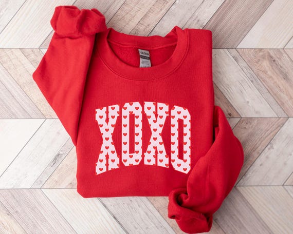 XOXO Valentines Day Sweatshirt, Cute Hearts Tee for Her, Love Sweatshirt, Romantic Holiday Crewneck, Gift for Girlfriend