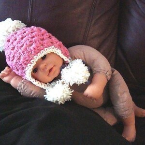 Crochet Hat Pattern PDF 193 Snow Babe Pompom hat Sizes Newborn, 3 to 6 Months, 6 to 12 Months. image 3