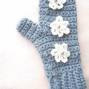 INSTANT DOWNLOAD Crochet Pattern PDF 190 Crochet Mittens Pattern all sizes Grey Mittens with Cream Flowers image 5