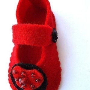 Make Felt Baby Shoes INSTANT DOWNLOAD PDF 126 make sizes newborn to 12 months.No sewing machine required image 4