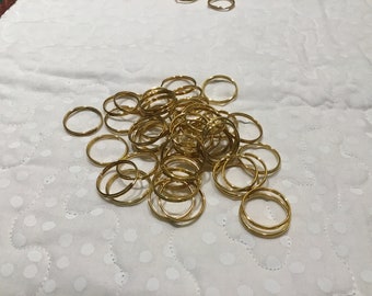 50— 3/4” gold tone split rings, key fobs, purses, jewelry, macrame