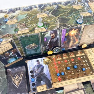 Spelersbord The Witcher Old World - Het Old World Dashboard - Spelersbord Bordspel Accessoires Kaarthouder