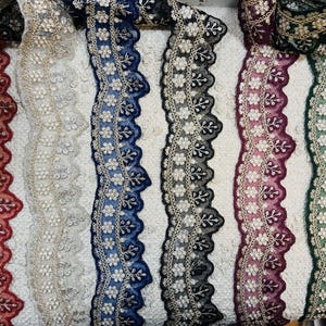 Galon brodé doré 5,5 cm – ruban couture pour vêtements, customisation et DIY