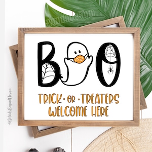 BOO Trick-or-Treaters Welcome Here - Boo Ghost Masked Ghost printable Sign DIGITAL FILE - Halloween trick or treat - Instant Download 8x10