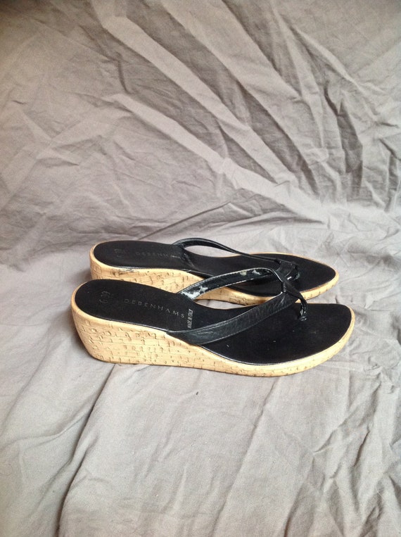 black wedge flip flops uk