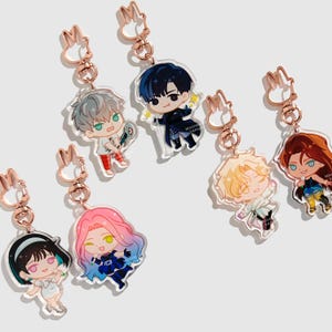 Alien Stage Acrylic Keychains, Ivan, Till, Mizi, Sua, Luka, Hyuna, by Moonbuns