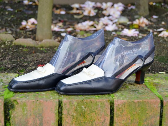 Made in Italy - Cole Haan - Slip on Tuxedo Style Low Heel Shoes ( Sz 6, EU 36.5 )