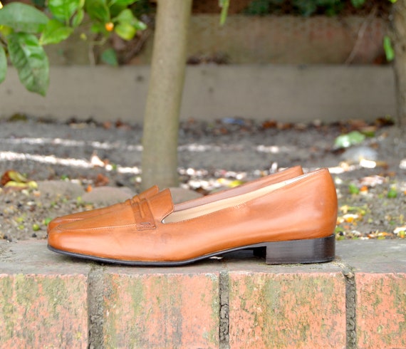 Buy Made in Italy - Cole Haan - Tan Leather Loafer Style  display picture 1
