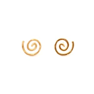 Gold Spiral Stud Earrings. Swirl Stud Post Earrings. 14k Gold Round Flat Hammered Stud Earrings. Yellow Gold Studs. Handmade Gifts for Girls