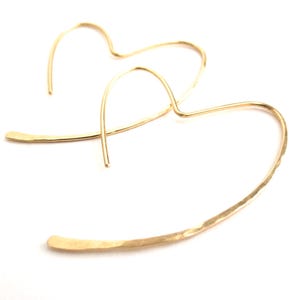 14k Gold Heart Hoop Earrings: Hammered Yellow Gold