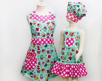 Mother Daughter Cupcake Aprons, Matching Apron Set, Mommy and Me Matching Cupcake Aprons