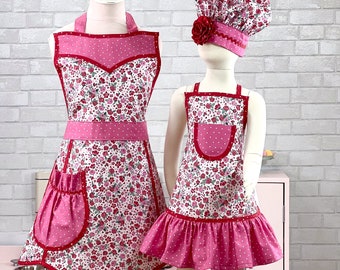 Mother Daughter Aprons, Matching Apron Set, Mommy and Me Matching Tiny Rose Print Aprons, Party Aprons for Mommy and me