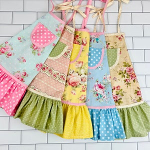 Kids Apron, Girls Ruffle Apron, Child's Chef Set, Childrens Aprons, Little Girls Apron, Toddler Apron, Shabby Chic Apron, Tea Party Apron image 5