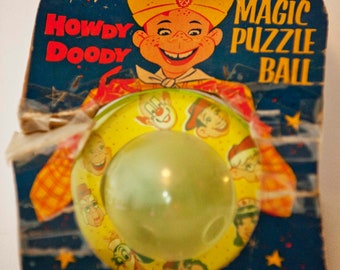 Rare! 1950s  HOWDY DOODY MAGIC Puzzle  Ball