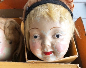 RARE FAMLEE DOLL.  5 changeable heads and one Body.  Original.  1923 Berwick Toy Co.