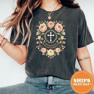 Virgin Mary T-Shirt / Marian Catholic Comfort Colors Tee / Floral Faith Shirt / Religious Graphic Tee / Catholic Gift for Women