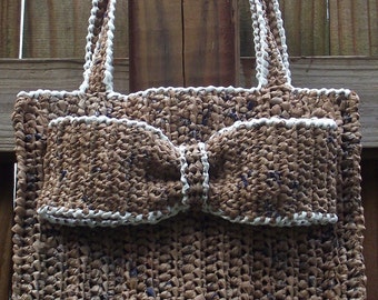 Crochet Pattern .....Everyday Plarn Handbag with decorative bow ...  use as a book bag, diaper bag, lunch bag, craft bag......