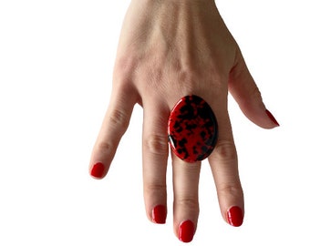 Tear drop Ring, Inspirational Jewelry, Marble Ring, Fashion Ring, Red and Black ring, Statement Ring, Big Ring, Glass Art, unique ring