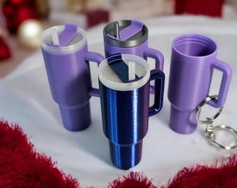 Tumbler Keychain with Screw-Off Lid - Tiny Storage Accessory - 3D Printing - Blender Modeling - BambuLab - Limited Edition, Only Few Left