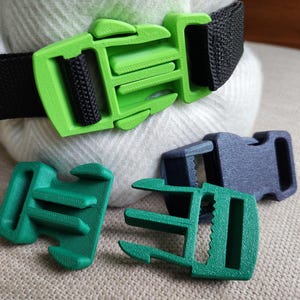 Strong Printable Snap Buckle - Durable Clip for Backpacks - 3D Printing - Blender Modeling - BambuLab - Limited Edition, Only Few Left