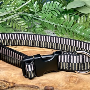 Jacquardvävt hundhalsband med ränder, 2,5 cm brett