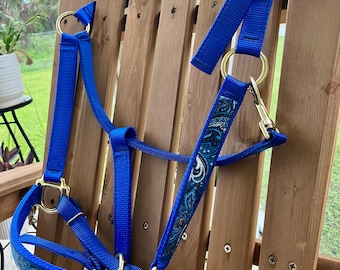 Cabestro de caballo con remolino de cachemira azul, opciones de muserola bordada personalizada