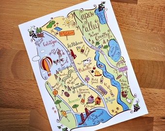 Puede incluir: Un mapa dibujado a mano de la región vinícola de Napa Valley en California. El mapa presenta varias ciudades y viñedos, incluyendo Calistoga, St. Helena, Rutherford, Oakville, Yountville y Napa. El mapa está ilustrado con dibujos coloridos de uvas, botellas de vino y otras imágenes relacionadas con el vino.