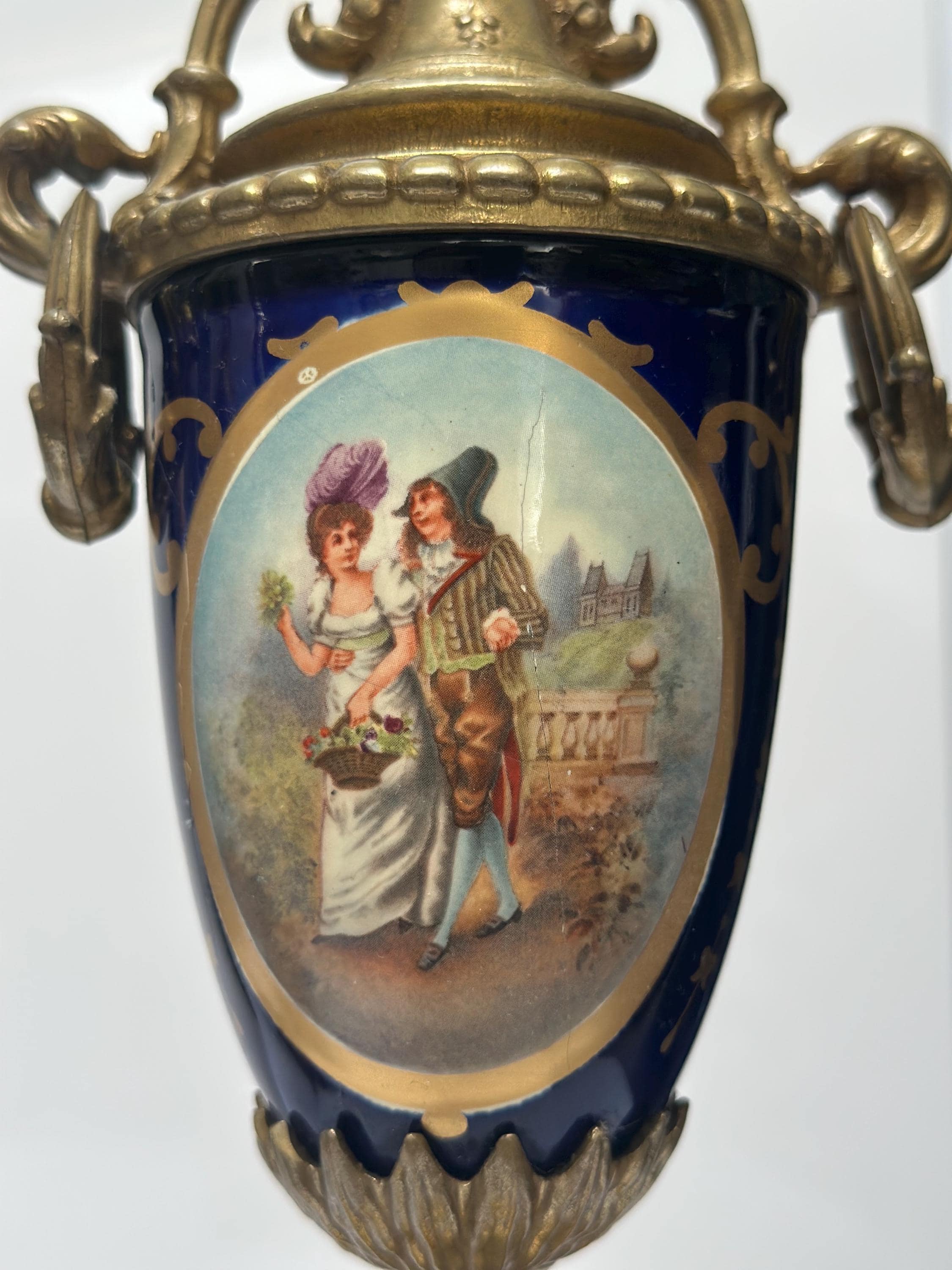 Lancini Italian Bronze Mantel Clock - Mechanical F. Hermle With