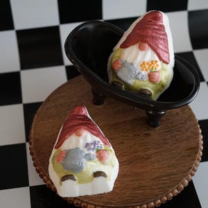 Spring Gnome-y Bath Bomb | Tropi-COOL Scented Gnome Bath Bomb