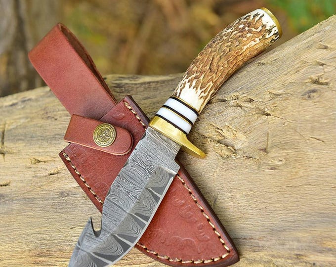 Handmade Knives Damascus knife Fixed Blade Best Hunting Knife Bowie , BushCraft Camping Knife - Stag Antler Handle Mens Gift ThanksGiving