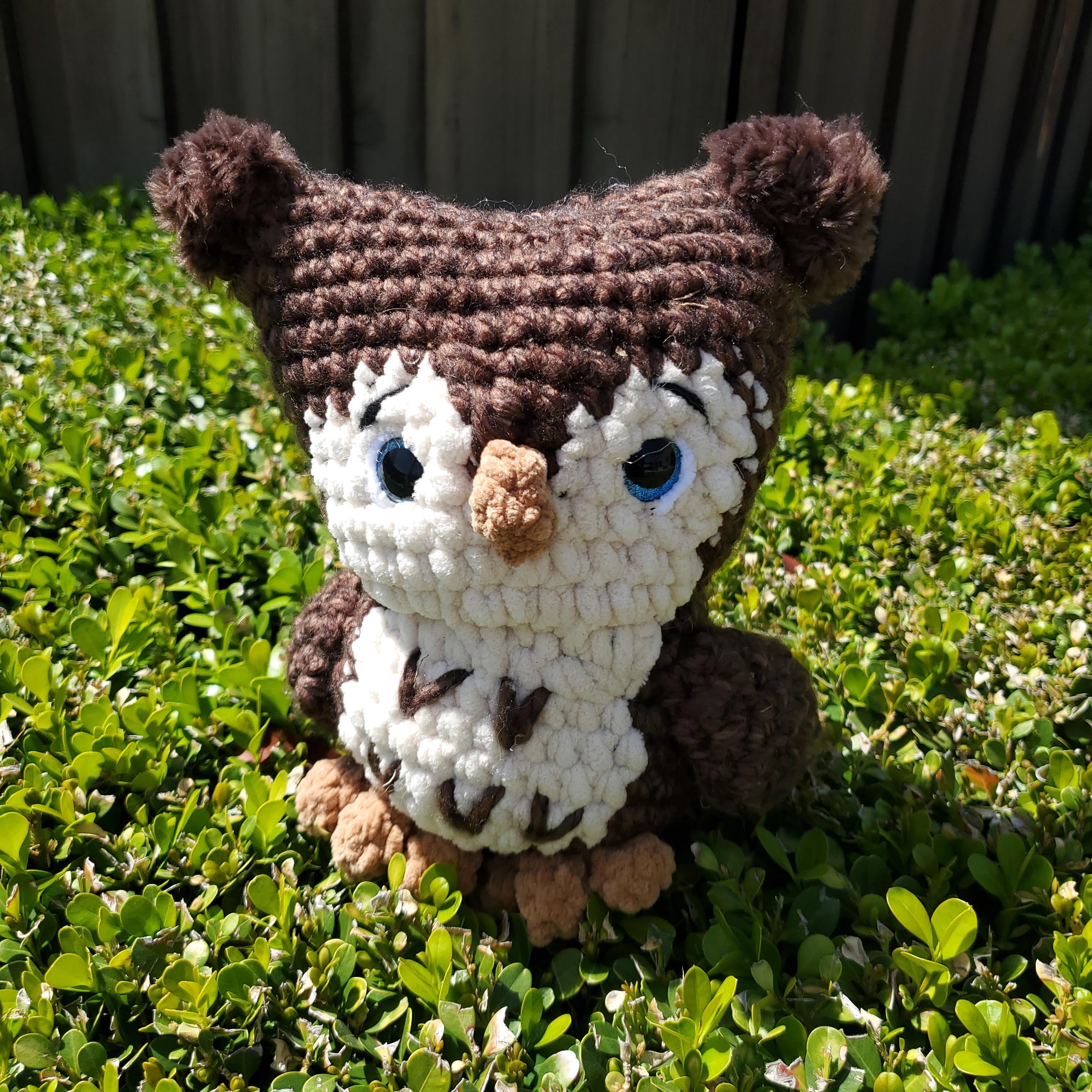 Handmade Crochet Owl Plush – 8-inch Brown & White Amigurumi Owl, Soft, Cuddly Woodland Plu
