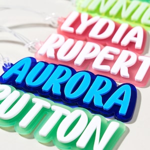 Backpack Name Tag, Personalized Name Keychain for Kids, Custom School Lunch Box Tag, Durable Bag Charm for Boy & Girl, Party Favor Gift