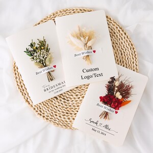 Carte de mariage faite main avec fleurs séchées, message personnalisé pour la mariée ou le marié, cadeau souvenir pour couple, enveloppe à fleurs personnalisée