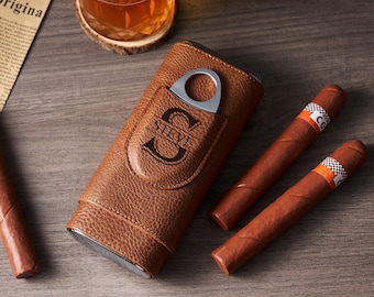 Personalized Leather Cigar Case with Cutter,  Engraved Cigar Travel Holder For Him, Best Man & Groomsmen Proposal Gifts, Wedding Favors