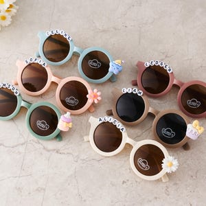 Personalized Kids Sunglasses, Cute Flower Sunglasses for Little Girls & Toddlers, Fun Custom Sunglasses with Name, Perfect Party Gift