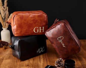 Personalized Leather Toiletry Bag for Him, Custom Embroidered Travel Bag, Travel Shaving Organizer, Bathroom Case, Groomsman Best Man Gift